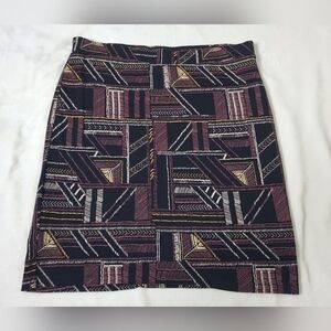 REITMANS Skirt. Size Small. Cute Fall Colors.